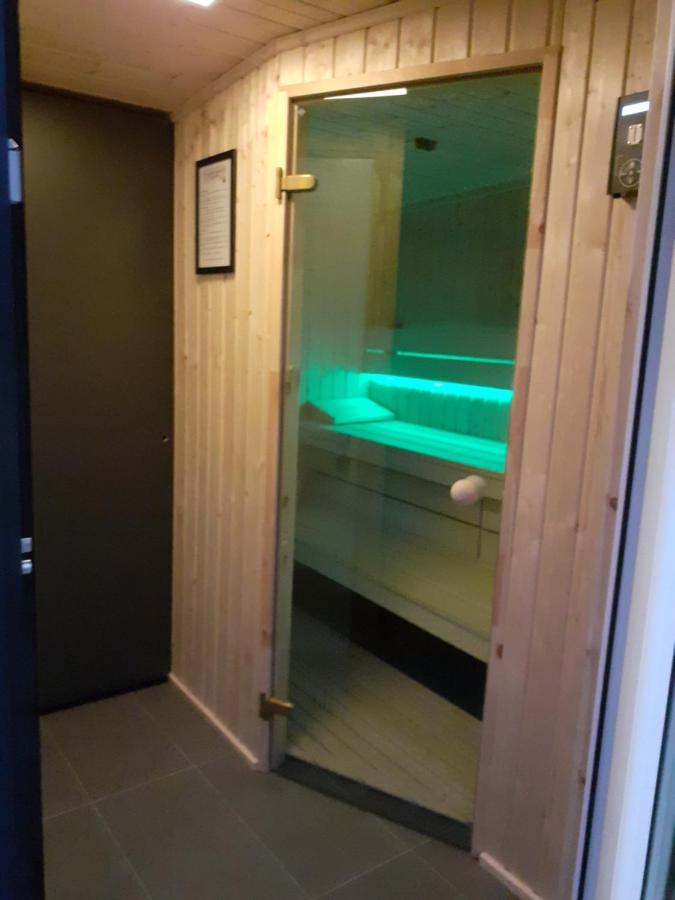 Otium Wellness Apartmanház Balatonakarattya Exterior foto